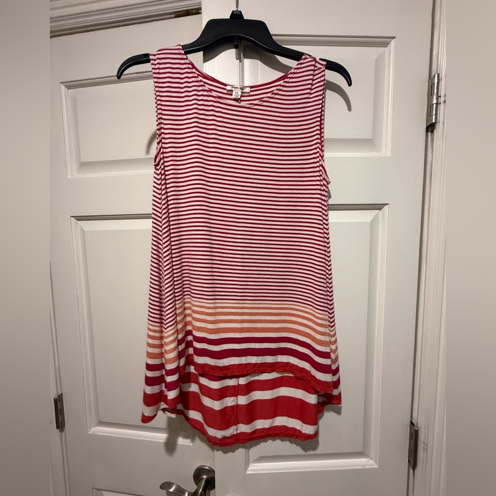 Sophie Max Red and White Casual Sleeveless Tank Top